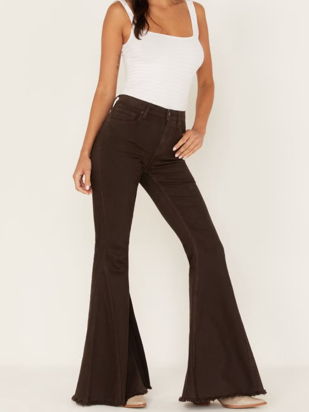 SHYANNE Chocolate Brown Mid Rise Super Flare Raw hem Denim Jeans Size 29